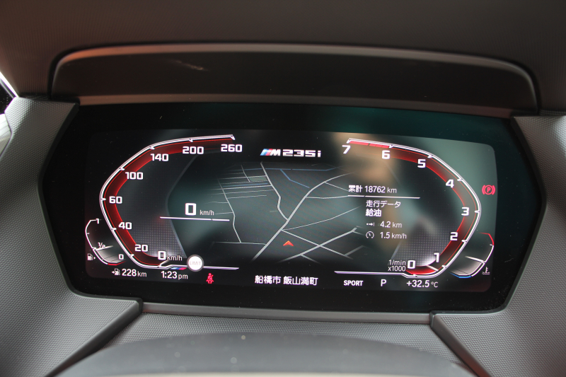 BMW 2シリーズ M235i Xdrive ｸﾞﾗﾝｸｰﾍﾟﾃﾞﾋﾞｭｰP 4WD ﾏｸﾞﾏﾚｯﾄﾞﾚｻﾞｰ Mｽﾎﾟｰﾂｼｰﾄ ｱﾀﾞﾌﾟﾃｨﾌﾞｻｽ ﾚｲｽﾞ鍛造19AW Mｼｰﾄﾍﾞﾙﾄ 306馬力 追従ACC Mﾘｱｽﾎﾟｲﾗｰ ﾀｯﾁ画面HDDﾅﾋﾞ置くだけ充電 Pｱｼｽﾄ 後退ｱｼｽﾄ ｼｰﾄﾋｰﾀｰ 2年保証