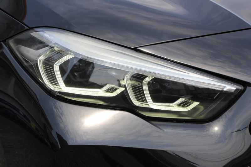 BMW 2シリーズ M235i Xdrive ｸﾞﾗﾝｸｰﾍﾟﾃﾞﾋﾞｭｰP 4WD ﾏｸﾞﾏﾚｯﾄﾞﾚｻﾞｰ Mｽﾎﾟｰﾂｼｰﾄ ｱﾀﾞﾌﾟﾃｨﾌﾞｻｽ ﾚｲｽﾞ鍛造19AW Mｼｰﾄﾍﾞﾙﾄ 306馬力 追従ACC Mﾘｱｽﾎﾟｲﾗｰ ﾀｯﾁ画面HDDﾅﾋﾞ置くだけ充電 Pｱｼｽﾄ 後退ｱｼｽﾄ ｼｰﾄﾋｰﾀｰ 2年保証