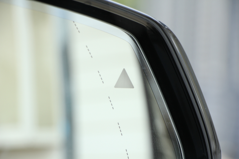 BMW 2シリーズ M235i Xdrive ｸﾞﾗﾝｸｰﾍﾟﾃﾞﾋﾞｭｰP 4WD ﾏｸﾞﾏﾚｯﾄﾞﾚｻﾞｰ Mｽﾎﾟｰﾂｼｰﾄ ｱﾀﾞﾌﾟﾃｨﾌﾞｻｽ ﾚｲｽﾞ鍛造19AW Mｼｰﾄﾍﾞﾙﾄ 306馬力 追従ACC Mﾘｱｽﾎﾟｲﾗｰ ﾀｯﾁ画面HDDﾅﾋﾞ置くだけ充電 Pｱｼｽﾄ 後退ｱｼｽﾄ ｼｰﾄﾋｰﾀｰ 2年保証