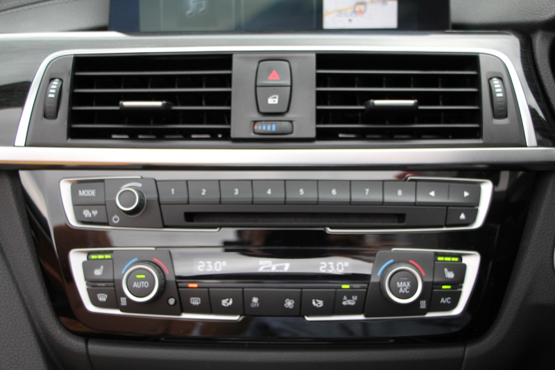 BMW 4シリーズ 440i ｶﾌﾞﾘｵﾚ Mｽﾎﾟｰﾂ ﾌｧｽﾄﾄﾗｯｸP 後期LCI ﾌｪｲｽﾘﾌﾄ後 ﾋｰﾀｰ茶革 B58新ｴﾝｼﾞﾝ 326馬力 HUD 追従ACC ﾚｰﾝﾁｪﾝｼﾞ警告 ﾊｰﾏﾝｶｰﾄﾞﾝ 可変Mｻｽ Mｽﾎﾟｰﾂﾌﾞﾚｰｷ 19AW ﾀｯﾁ画面ﾅﾋﾞTV LEDﾍｯﾄﾞﾗｲﾄ＆ﾃｰﾙ TOPﾋﾞｭｰｶﾒﾗ Pｱｼｽﾄ 2年保証