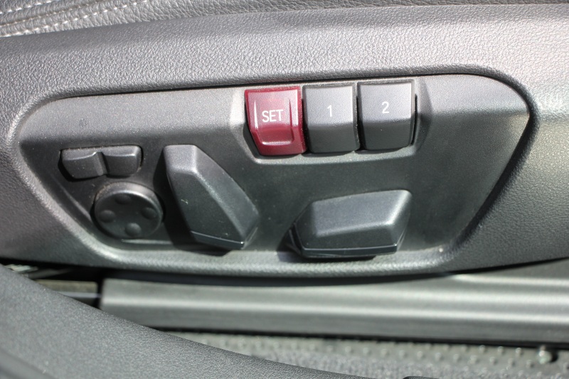 BMW 2シリーズ M235i Xdrive ｸﾞﾗﾝｸｰﾍﾟﾋﾞｼﾞｮﾝP 4WD ﾊﾟﾉﾗﾏｻﾝﾙｰﾌ ﾋｰﾀｰ黒革 ﾍｯﾄﾞｱｯﾌﾟﾃﾞｨｽﾌﾟﾚｲ ｱﾀﾞﾌﾟﾃｨﾌﾞLEDﾍｯﾄﾞﾗｲﾄ ｵｰﾄﾊｲﾋﾞｰﾑ Hi-fiｽﾋﾟｰｶｰ ﾌﾙｾｸﾞTV 306馬力 BMWﾗｲﾌﾞｺｯｸﾋﾟｯﾄ 後退ｱｼｽﾄ 追従ACC ﾀｯﾁ画面ﾅﾋﾞPｱｼｽﾄ 2年保証