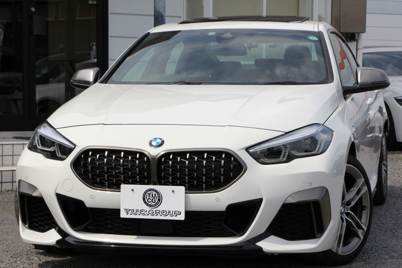 BMW 2シリーズ M235i Xdrive ｸﾞﾗﾝｸｰﾍﾟﾋﾞｼﾞｮﾝP 4WD ﾊﾟﾉﾗﾏｻﾝﾙｰﾌ ﾋｰﾀｰ黒革 ﾍｯﾄﾞｱｯﾌﾟﾃﾞｨｽﾌﾟﾚｲ ｱﾀﾞﾌﾟﾃｨﾌﾞLEDﾍｯﾄﾞﾗｲﾄ ｵｰﾄﾊｲﾋﾞｰﾑ Hi-fiｽﾋﾟｰｶｰ ﾌﾙｾｸﾞTV 306馬力 BMWﾗｲﾌﾞｺｯｸﾋﾟｯﾄ 後退ｱｼｽﾄ 追従ACC ﾀｯﾁ画面ﾅﾋﾞPｱｼｽﾄ 2年保証