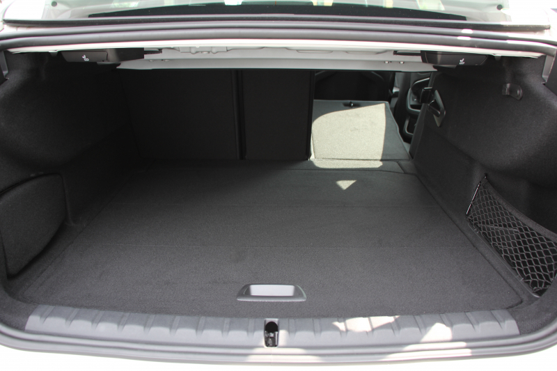 BMW 2シリーズ M235i Xdrive ｸﾞﾗﾝｸｰﾍﾟﾋﾞｼﾞｮﾝP 4WD ﾊﾟﾉﾗﾏｻﾝﾙｰﾌ ﾋｰﾀｰ黒革 ﾍｯﾄﾞｱｯﾌﾟﾃﾞｨｽﾌﾟﾚｲ ｱﾀﾞﾌﾟﾃｨﾌﾞLEDﾍｯﾄﾞﾗｲﾄ ｵｰﾄﾊｲﾋﾞｰﾑ Hi-fiｽﾋﾟｰｶｰ ﾌﾙｾｸﾞTV 306馬力 BMWﾗｲﾌﾞｺｯｸﾋﾟｯﾄ 後退ｱｼｽﾄ 追従ACC ﾀｯﾁ画面ﾅﾋﾞPｱｼｽﾄ 2年保証