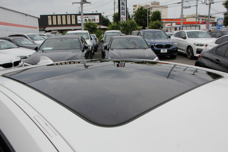 BMW 2シリーズ M235i Xdrive ｸﾞﾗﾝｸｰﾍﾟﾋﾞｼﾞｮﾝP 4WD ﾊﾟﾉﾗﾏｻﾝﾙｰﾌ ﾋｰﾀｰ黒革 ﾍｯﾄﾞｱｯﾌﾟﾃﾞｨｽﾌﾟﾚｲ ｱﾀﾞﾌﾟﾃｨﾌﾞLEDﾍｯﾄﾞﾗｲﾄ ｵｰﾄﾊｲﾋﾞｰﾑ Hi-fiｽﾋﾟｰｶｰ ﾌﾙｾｸﾞTV 306馬力 BMWﾗｲﾌﾞｺｯｸﾋﾟｯﾄ 後退ｱｼｽﾄ 追従ACC ﾀｯﾁ画面ﾅﾋﾞPｱｼｽﾄ 2年保証