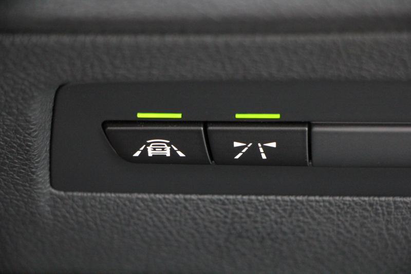 BMW 1シリーズ 118d Mｽﾎﾟｰﾂ ｴﾃﾞｨｼｮﾝｼｬﾄﾞｰ ｱｯﾌﾟｸﾞﾚｰﾄﾞP 特別限定車 最終ﾓﾃﾞﾙ ﾋｰﾀｰ黒革 ｼｰﾄﾒﾓﾘｰ 電動ｼｰﾄ ﾀﾞｰｸLEDﾍｯﾄﾞﾗｲﾄ&ﾃｰﾙ 追従ACC HI-FIｽﾋﾟｰｶｰ ﾀｯﾁ画面HDDﾅﾋﾞｽﾊﾟｽﾌﾟﾏﾌﾗｰ Eibach車高調 ﾏｸｽﾄﾝﾃﾞｻﾞｲﾝｽﾎﾟｲﾗｰ 2年保証