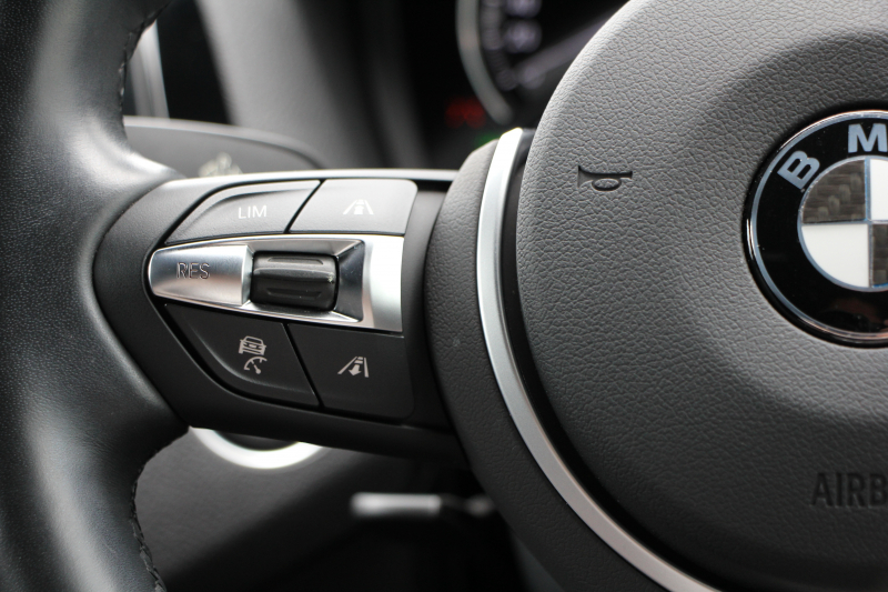 BMW 1シリーズ 118d Mｽﾎﾟｰﾂ ｴﾃﾞｨｼｮﾝｼｬﾄﾞｰ ｱｯﾌﾟｸﾞﾚｰﾄﾞP 特別限定車 最終ﾓﾃﾞﾙ ﾋｰﾀｰ黒革 ｼｰﾄﾒﾓﾘｰ 電動ｼｰﾄ ﾀﾞｰｸLEDﾍｯﾄﾞﾗｲﾄ&ﾃｰﾙ 追従ACC HI-FIｽﾋﾟｰｶｰ ﾀｯﾁ画面HDDﾅﾋﾞｽﾊﾟｽﾌﾟﾏﾌﾗｰ Eibach車高調 ﾏｸｽﾄﾝﾃﾞｻﾞｲﾝｽﾎﾟｲﾗｰ 2年保証