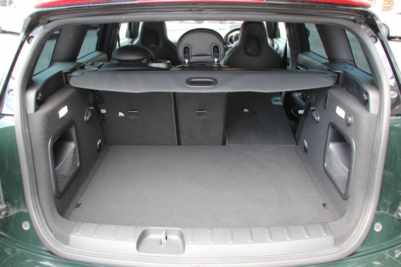 MINI(ミニ) ミニクラブマン MINI ｼﾞｮﾝｸｰﾊﾟｰﾜｰｸｽ ｸﾗﾌﾞﾏﾝ ALL4 4WD 231馬力 8速AT 追従ACC HUD LEDﾍｯﾄﾞﾗｲﾄ 専用19AW 専用ﾌﾞﾚﾝﾎﾞ製ｷｬﾘﾊﾟｰ ｽﾎﾟｰﾂｻｽ JCWﾚｻﾞｰｽﾃｱﾘﾝｸﾞｼｰﾄﾋｰﾀｰ ﾀｯﾁ画面HDDﾅﾋﾞｲﾝﾃﾘｼﾞｪﾝﾄｾｰﾌﾃｨ ｽﾏｰﾄｷｰ Bluetooth接続 Bｶﾒﾗ ﾊﾟﾄﾞﾙｼﾌﾄ 2