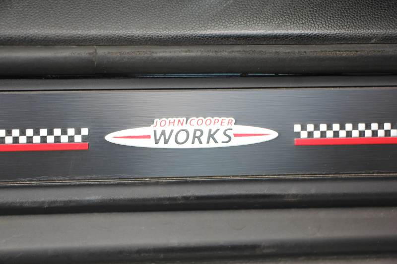 MINI(ミニ) ミニクラブマン MINI ｼﾞｮﾝｸｰﾊﾟｰﾜｰｸｽ ｸﾗﾌﾞﾏﾝ ALL4 4WD 231馬力 8速AT 追従ACC HUD LEDﾍｯﾄﾞﾗｲﾄ 専用19AW 専用ﾌﾞﾚﾝﾎﾞ製ｷｬﾘﾊﾟｰ ｽﾎﾟｰﾂｻｽ JCWﾚｻﾞｰｽﾃｱﾘﾝｸﾞｼｰﾄﾋｰﾀｰ ﾀｯﾁ画面HDDﾅﾋﾞｲﾝﾃﾘｼﾞｪﾝﾄｾｰﾌﾃｨ ｽﾏｰﾄｷｰ Bluetooth接続 Bｶﾒﾗ ﾊﾟﾄﾞﾙｼﾌﾄ 2