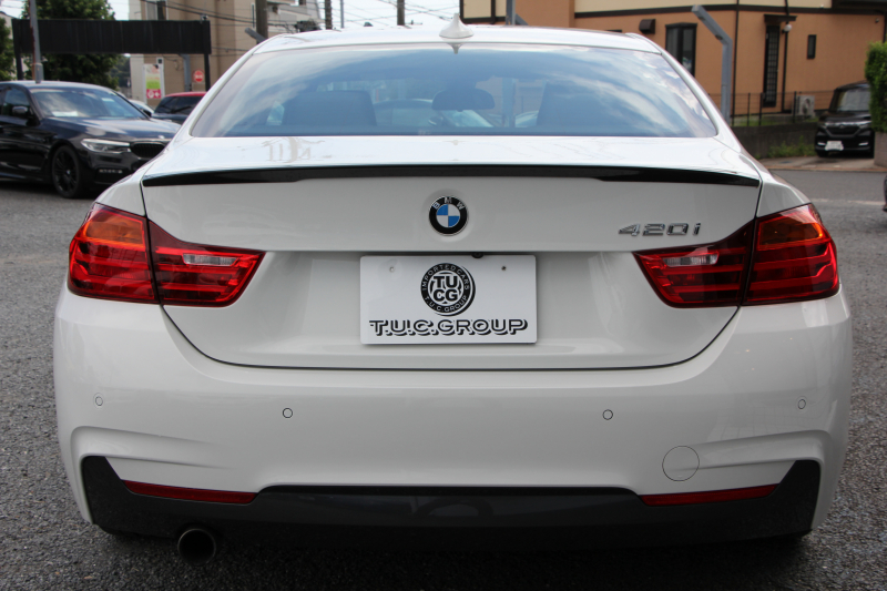 BMW 4シリーズ 420i ｸｰﾍﾟMｽﾎﾟｰﾂ ｽﾀｲﾙｴｯｼﾞ70台限定車 ﾋｰﾀｰ黒革 LEDﾍｯﾄﾞﾗｲﾄ ﾌｧｽﾄﾄﾗｯｸP ｱﾀﾞﾌﾟﾃｨﾌﾞMｻｽ Mｽﾎﾟｰﾂﾌﾞﾚｰｷ 19AW 追従ACC HDDﾅﾋﾞBｶﾒﾗ Bluetooth接続 ﾊﾟﾄﾞﾙｼﾌﾄ 衝突軽減ﾌﾞﾚｰｷ 車線逸脱警告 歩行者警告 2年保証