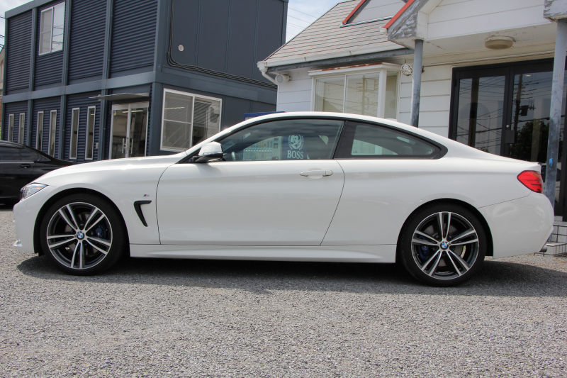 BMW 4シリーズ 420i ｸｰﾍﾟMｽﾎﾟｰﾂ ｽﾀｲﾙｴｯｼﾞ70台限定車 ﾋｰﾀｰ黒革 LEDﾍｯﾄﾞﾗｲﾄ ﾌｧｽﾄﾄﾗｯｸP ｱﾀﾞﾌﾟﾃｨﾌﾞMｻｽ Mｽﾎﾟｰﾂﾌﾞﾚｰｷ 19AW 追従ACC HDDﾅﾋﾞBｶﾒﾗ Bluetooth接続 ﾊﾟﾄﾞﾙｼﾌﾄ 衝突軽減ﾌﾞﾚｰｷ 車線逸脱警告 歩行者警告 2年保証