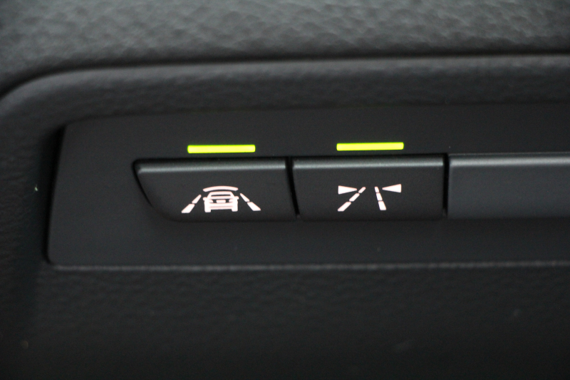 BMW 4シリーズ 420i ｸｰﾍﾟMｽﾎﾟｰﾂ ｽﾀｲﾙｴｯｼﾞ70台限定車 ﾋｰﾀｰ黒革 LEDﾍｯﾄﾞﾗｲﾄ ﾌｧｽﾄﾄﾗｯｸP ｱﾀﾞﾌﾟﾃｨﾌﾞMｻｽ Mｽﾎﾟｰﾂﾌﾞﾚｰｷ 19AW 追従ACC HDDﾅﾋﾞBｶﾒﾗ Bluetooth接続 ﾊﾟﾄﾞﾙｼﾌﾄ 衝突軽減ﾌﾞﾚｰｷ 車線逸脱警告 歩行者警告 2年保証