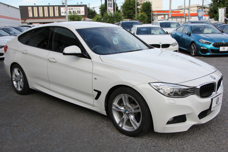 BMW 3シリーズ 320i ｸﾞﾗﾝﾂｰﾘｽﾓ Mｽﾎﾟｰﾂ 追従ACC 衝突軽減ﾌﾞﾚｰｷ 車線逸脱警告 歩行者警告 ﾌﾙｾｸﾞTV ﾀｯﾁﾊﾟｯﾄﾞ対応HDDﾅﾋﾞ電動ﾄﾗﾝｸ Mｽﾎﾟｰﾂｴｱﾛ 18AW ﾒﾓﾘ-付電動ｼｰﾄ ETC2.0 ｽﾏｰﾄｷｰ ｷｾﾉﾝ ﾊﾟﾄﾞﾙｼﾌﾄ 電動ﾘｱｳｲﾝｸﾞ2年保証