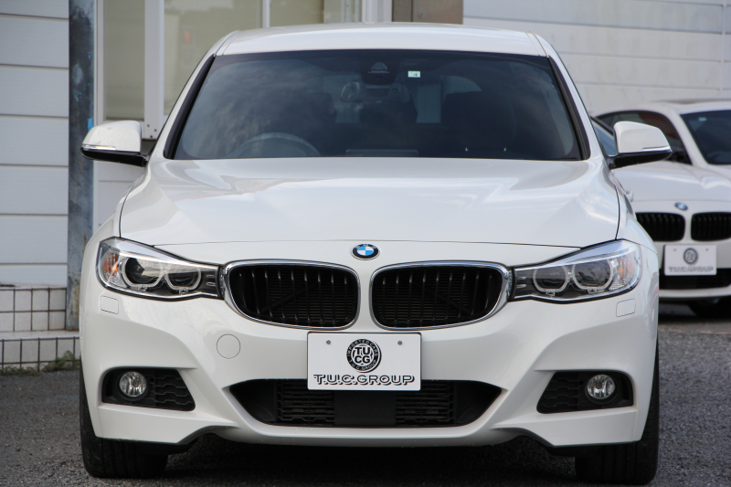 BMW 3シリーズ 320i ｸﾞﾗﾝﾂｰﾘｽﾓ Mｽﾎﾟｰﾂ 追従ACC 衝突軽減ﾌﾞﾚｰｷ 車線逸脱警告 歩行者警告 ﾌﾙｾｸﾞTV ﾀｯﾁﾊﾟｯﾄﾞ対応HDDﾅﾋﾞ電動ﾄﾗﾝｸ Mｽﾎﾟｰﾂｴｱﾛ 18AW ﾒﾓﾘ-付電動ｼｰﾄ ETC2.0 ｽﾏｰﾄｷｰ ｷｾﾉﾝ ﾊﾟﾄﾞﾙｼﾌﾄ 電動ﾘｱｳｲﾝｸﾞ2年保証