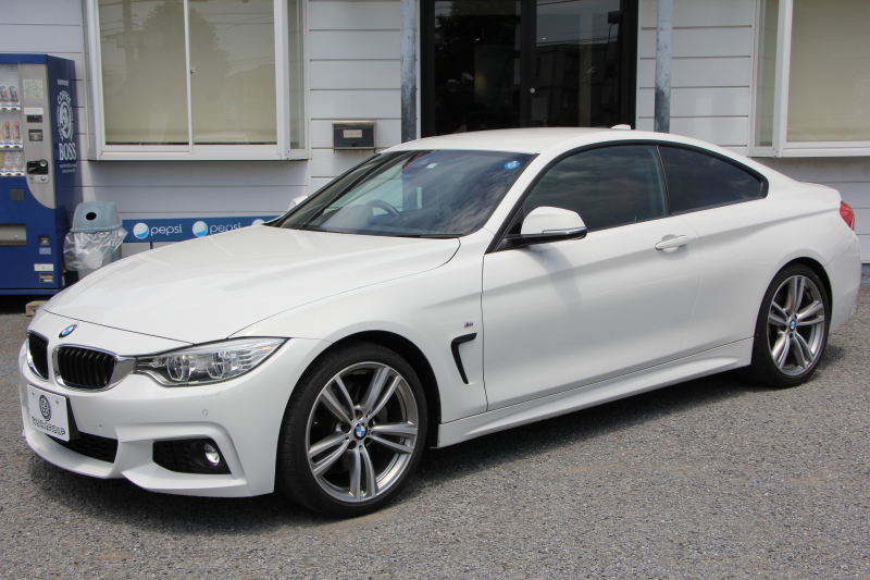 BMW 4シリーズ 435i ｸｰﾍﾟMｽﾎﾟｰﾂ ﾋｰﾀｰ赤革 直6ﾀｰﾎﾞ306馬力 N55B30Aｴﾝｼﾞﾝ REMUSﾏﾌﾗｰ ｵﾌﾟｼｮﾝ19AW 衝突軽減ﾌﾞﾚｰｷ 車線逸脱警告 歩行者警告 ﾌﾞﾚｰｷ付ｸﾙｺﾝ ﾌﾙｾｸﾞTV HDDﾅﾋﾞBluetooth接続 ｽﾏｰﾄｷｰ ﾊﾟﾄﾞﾙｼﾌﾄ 2年保証