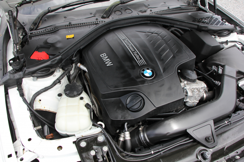 BMW 4シリーズ 435i ｸｰﾍﾟMｽﾎﾟｰﾂ ﾋｰﾀｰ赤革 直6ﾀｰﾎﾞ306馬力 N55B30Aｴﾝｼﾞﾝ REMUSﾏﾌﾗｰ ｵﾌﾟｼｮﾝ19AW 衝突軽減ﾌﾞﾚｰｷ 車線逸脱警告 歩行者警告 ﾌﾞﾚｰｷ付ｸﾙｺﾝ ﾌﾙｾｸﾞTV HDDﾅﾋﾞBluetooth接続 ｽﾏｰﾄｷｰ ﾊﾟﾄﾞﾙｼﾌﾄ 2年保証