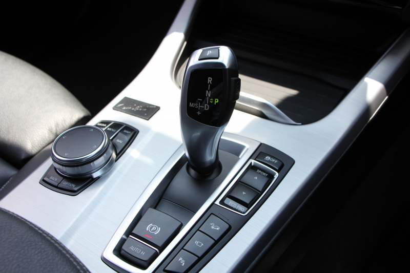 BMW X3 ｾﾚﾌﾞﾚｰｼｮﾝｴﾃﾞｨｼｮﾝﾌﾞﾗｯｸｱｳﾄ 最終ﾓﾃﾞﾙ 特別限定車 ﾋｰﾀｰ黒革 追従ACC ﾚｰﾝﾁｪﾝｼﾞ警告 360度ｶﾒﾗ NEWﾃﾞｻﾞｲﾝｽﾃｱﾘﾝｸﾞ変更後iﾄﾞﾗｲﾌﾞHDDﾅﾋﾞTV Hi-fiｽﾋﾟｰｶｰ 電動ﾄﾗﾝｸ ｽﾏｰﾄｷｰ ﾊﾟﾄﾞﾙｼﾌﾄ ﾌﾞﾗｯｸ18AW 2年保証