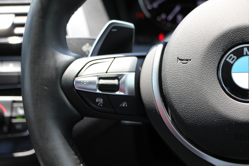 BMW 2シリーズ M240i ｸｰﾍﾟ後期 ﾌｪｲｽﾘﾌﾄ後 ﾋｰﾀｰ赤革 直6ﾀｰﾎﾞ340馬力 B58新ｴﾝｼﾞﾝ ｱﾀﾞﾌﾟﾃｨﾌﾞMｻｽ 追従ACC LEDﾍｯﾄﾞﾗｲﾄ&ﾃｰﾙ ﾌﾙｾｸﾞTV ﾀｯﾁ画面HDDﾅﾋﾞPｱｼｽﾄ 衝突軽減ﾌﾞﾚｰｷ 車線逸脱警告 歩行者警告 ﾊﾟﾄﾞﾙｼﾌﾄ ｽﾏｰﾄｷｰ 専用18AW&ﾌﾞﾚｰｷ 2年保証