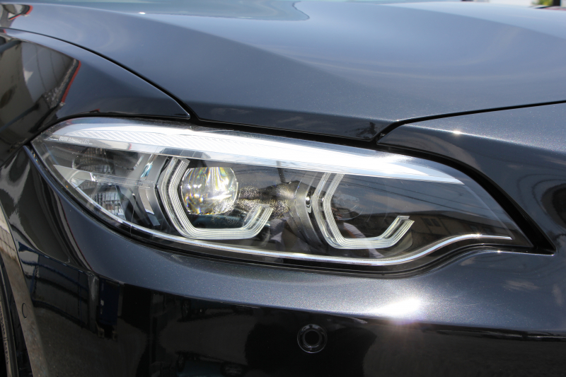 BMW 2シリーズ M240i ｸｰﾍﾟ後期 ﾌｪｲｽﾘﾌﾄ後 ﾋｰﾀｰ赤革 直6ﾀｰﾎﾞ340馬力 B58新ｴﾝｼﾞﾝ ｱﾀﾞﾌﾟﾃｨﾌﾞMｻｽ 追従ACC LEDﾍｯﾄﾞﾗｲﾄ&ﾃｰﾙ ﾌﾙｾｸﾞTV ﾀｯﾁ画面HDDﾅﾋﾞPｱｼｽﾄ 衝突軽減ﾌﾞﾚｰｷ 車線逸脱警告 歩行者警告 ﾊﾟﾄﾞﾙｼﾌﾄ ｽﾏｰﾄｷｰ 専用18AW&ﾌﾞﾚｰｷ 2年保証