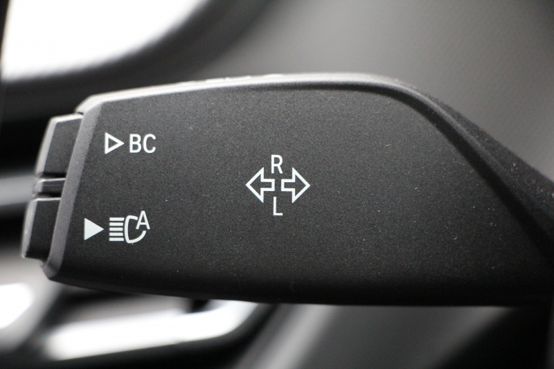 BMW 2シリーズ M235i Xdrive ｸﾞﾗﾝｸｰﾍﾟﾌﾟﾗｽP 306馬力 4WD ｱﾀﾞﾌﾟﾃｨﾌﾞMｻｽ ﾋｰﾀｰ黒革 Mｽﾎﾟｰﾂｼｰﾄ Hi-fiｽﾋﾟｰｶｰ ｻﾝﾌﾟﾛﾃｸｼｮﾝｶﾞﾗｽ 追従ACC 後退ｱｼｽﾄ LEDﾍｯﾄﾞﾗｲﾄ ｵｰﾄﾊｲﾋﾞｰﾑ 専用18AW&ﾌﾞﾚｰｷ Applecarplay対応 HDDﾅﾋﾞPｱｼｽﾄ 2年保証