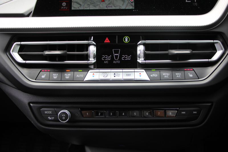 BMW 2シリーズ M235i Xdrive ｸﾞﾗﾝｸｰﾍﾟﾌﾟﾗｽP 306馬力 4WD ｱﾀﾞﾌﾟﾃｨﾌﾞMｻｽ ﾋｰﾀｰ黒革 Mｽﾎﾟｰﾂｼｰﾄ Hi-fiｽﾋﾟｰｶｰ ｻﾝﾌﾟﾛﾃｸｼｮﾝｶﾞﾗｽ 追従ACC 後退ｱｼｽﾄ LEDﾍｯﾄﾞﾗｲﾄ ｵｰﾄﾊｲﾋﾞｰﾑ 専用18AW&ﾌﾞﾚｰｷ Applecarplay対応 HDDﾅﾋﾞPｱｼｽﾄ 2年保証