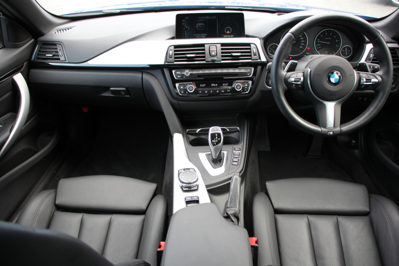 BMW 4シリーズ 440i ｶﾌﾞﾘｵﾚ Mｽﾎﾟｰﾂ ﾌｧｽﾄﾄﾗｯｸP B58新ｴﾝｼﾞﾝ 326馬力 ｴｱｶﾗｰ ﾋｰﾀｰ黒革 LEDﾍｯﾄﾞﾗｲﾄ&ﾃｰﾙ ｱﾀﾞﾌﾟﾃｨﾌﾞMｻｽ Mｽﾎﾟｰﾂﾌﾞﾚｰｷ 19AW HUD 追従ACC Pｱｼｽﾄ TOPﾋﾞｭｰｶﾒﾗ ｻｲﾄﾞｶﾒﾗ HDDﾅﾋﾞTV Bluetooth接続 ﾊﾟﾄﾞﾙｼﾌﾄ 専用ｴｱﾛ 2年保証
