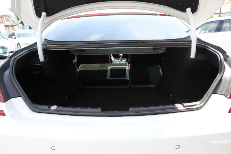 BMW 6シリーズ 640i ｸﾞﾗﾝｸｰﾍﾟMｽﾎﾟｰﾂ 変更後ﾓﾃﾞﾙ ｻﾝﾙｰﾌ ﾋｰﾀｰ黒革 LEDﾍｯﾄﾞﾗｲﾄ ｵﾌﾟｼｮﾝ20AW NEWﾃﾞｻﾞｲﾝｽﾃｱﾘﾝｸﾞ衝突軽減ﾌﾞﾚｰｷ 車線逸脱警告 歩行者警告 ｸﾙｺﾝ HDDﾅﾋﾞTV Bｶﾒﾗ ﾊﾟﾄﾞﾙｼﾌﾄ ｽﾏｰﾄｷｰ 専用ｴｱﾛ 320馬力 直6ﾀｰﾎﾞ2年保証