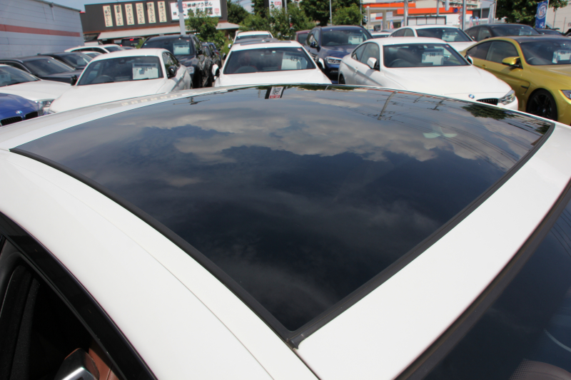 BMW 6シリーズ 640i ｸﾞﾗﾝｸｰﾍﾟMｽﾎﾟｰﾂ 変更後ﾓﾃﾞﾙ ｻﾝﾙｰﾌ ﾋｰﾀｰ黒革 LEDﾍｯﾄﾞﾗｲﾄ ｵﾌﾟｼｮﾝ20AW NEWﾃﾞｻﾞｲﾝｽﾃｱﾘﾝｸﾞ衝突軽減ﾌﾞﾚｰｷ 車線逸脱警告 歩行者警告 ｸﾙｺﾝ HDDﾅﾋﾞTV Bｶﾒﾗ ﾊﾟﾄﾞﾙｼﾌﾄ ｽﾏｰﾄｷｰ 専用ｴｱﾛ 320馬力 直6ﾀｰﾎﾞ2年保証