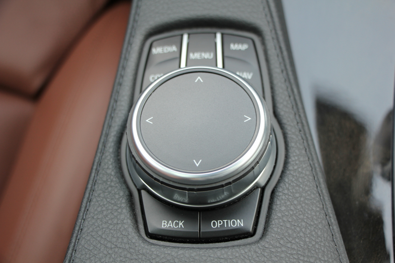 BMW 6シリーズ 640i ｸﾞﾗﾝｸｰﾍﾟMｽﾎﾟｰﾂ ﾌｪｲｽﾘﾌﾄ後 最終ﾓﾃﾞﾙ ｻﾝﾙｰﾌ 液晶ﾒｰﾀｰ HUD ｵﾌﾟｼｮﾝ20AW 新ﾃﾞｻﾞｲﾝLEDﾍｯﾄﾞﾗｲﾄ ﾋｰﾀｰ茶革 新HDDﾅﾋﾞTV Pｱｼｽﾄ TOPﾋﾞｭｰ&ｻｲﾄﾞｶﾒﾗ 追従ACC ﾚｰﾝﾁｪﾝｼﾞ警告 衝突軽減ﾌﾞﾚｰｷ 直6ﾀｰﾎﾞ320馬力 ｽﾏｰﾄｷｰ 2年保証