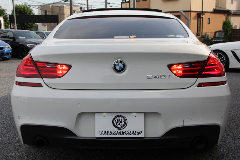 BMW 6シリーズ 640i ｸﾞﾗﾝｸｰﾍﾟMｽﾎﾟｰﾂ ﾌｪｲｽﾘﾌﾄ後 最終ﾓﾃﾞﾙ ｻﾝﾙｰﾌ 液晶ﾒｰﾀｰ HUD ｵﾌﾟｼｮﾝ20AW 新ﾃﾞｻﾞｲﾝLEDﾍｯﾄﾞﾗｲﾄ ﾋｰﾀｰ茶革 新HDDﾅﾋﾞTV Pｱｼｽﾄ TOPﾋﾞｭｰ&ｻｲﾄﾞｶﾒﾗ 追従ACC ﾚｰﾝﾁｪﾝｼﾞ警告 衝突軽減ﾌﾞﾚｰｷ 直6ﾀｰﾎﾞ320馬力 ｽﾏｰﾄｷｰ 2年保証