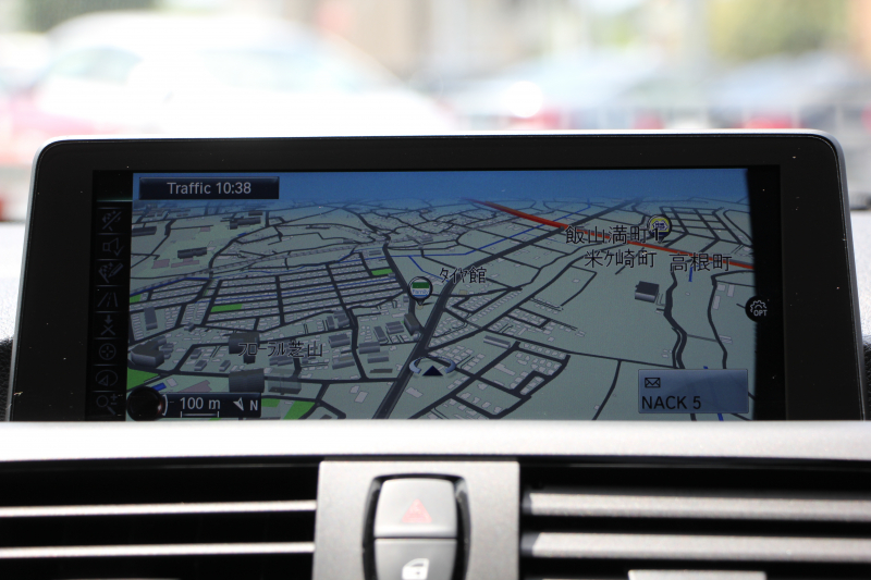 BMW 2シリーズ 220i ｸｰﾍﾟMｽﾎﾟｰﾂ 3Dﾃﾞｻﾞｲﾝﾏﾌﾗｰ ｵﾌﾟｼｮﾝ18AW 衝突軽減ﾌﾞﾚｰｷ 車線逸脱警告 歩行者警告 ﾌﾞﾚｰｷ付ｸﾙｺﾝ ﾀｯﾁﾊﾟｯﾄﾞ対応HDDﾅﾋﾞBｶﾒﾗ Bluetooth接続 左右独立ｵｰﾄｴｱｺﾝ ｽﾏｰﾄｷｰ 直噴ﾀｰﾎﾞ8速AT 2年保証