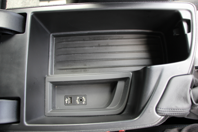 BMW 2シリーズ 220i ｸｰﾍﾟMｽﾎﾟｰﾂ 3Dﾃﾞｻﾞｲﾝﾏﾌﾗｰ ｵﾌﾟｼｮﾝ18AW 衝突軽減ﾌﾞﾚｰｷ 車線逸脱警告 歩行者警告 ﾌﾞﾚｰｷ付ｸﾙｺﾝ ﾀｯﾁﾊﾟｯﾄﾞ対応HDDﾅﾋﾞBｶﾒﾗ Bluetooth接続 左右独立ｵｰﾄｴｱｺﾝ ｽﾏｰﾄｷｰ 直噴ﾀｰﾎﾞ8速AT 2年保証