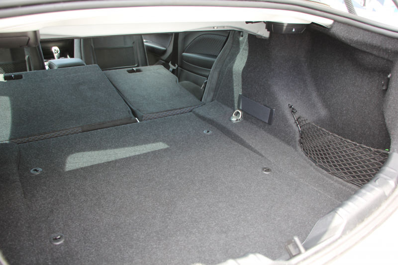 BMW 2シリーズ 220i ｸｰﾍﾟMｽﾎﾟｰﾂ 3Dﾃﾞｻﾞｲﾝﾏﾌﾗｰ ｵﾌﾟｼｮﾝ18AW 衝突軽減ﾌﾞﾚｰｷ 車線逸脱警告 歩行者警告 ﾌﾞﾚｰｷ付ｸﾙｺﾝ ﾀｯﾁﾊﾟｯﾄﾞ対応HDDﾅﾋﾞBｶﾒﾗ Bluetooth接続 左右独立ｵｰﾄｴｱｺﾝ ｽﾏｰﾄｷｰ 直噴ﾀｰﾎﾞ8速AT 2年保証