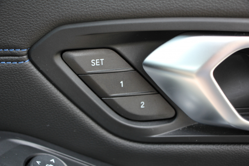 BMW 3シリーズ 330i Mｽﾎﾟｰﾂ ｺﾝﾌｫｰﾄP 1ｵｰﾅ 高出力 258馬力 追従ACC ｽﾃｱﾘﾝｸﾞｻﾎﾟｰﾄ 360度ｶﾒﾗ Pｱｼｽﾄﾌﾟﾗｽ LEDﾍｯﾄﾞﾗｲﾄ ｵｰﾄﾊｲﾋﾞｰﾑ Mｽﾎﾟｰﾂﾌﾞﾚｰｷ ｼｰﾄﾋｰﾀｰ ﾀｯﾁ画面HDDﾅﾋﾞApplecarplay 電動ﾄﾗﾝｸ ﾜｲﾔﾚｽ充電 ｱｸﾃｨﾌﾞPDC緊急ﾌﾞﾚｰｷ 2年保証