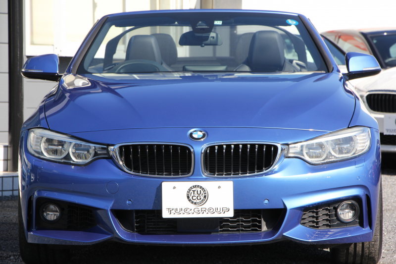 BMW 4シリーズ 435i ｶﾌﾞﾘｵﾚ Mｽﾎﾟｰﾂ 電動ｵｰﾌﾟﾝ 直6ﾀｰﾎﾞN55ｴﾝｼﾞﾝ 306馬力 ｴｱｶﾗｰ BBS20AW ﾋｰﾀｰ黒革 追従ACC LEDﾍｯﾄﾞﾗｲﾄ HUD HDDﾅﾋﾞTV 衝突軽減ﾌﾞﾚｰｷ 車線逸脱警告 歩行者警告 ｽﾏｰﾄｷｰ ｽﾙｰﾛｰﾃﾞｨﾝｸﾞﾊﾟﾄﾞﾙｼﾌﾄ 2年保証