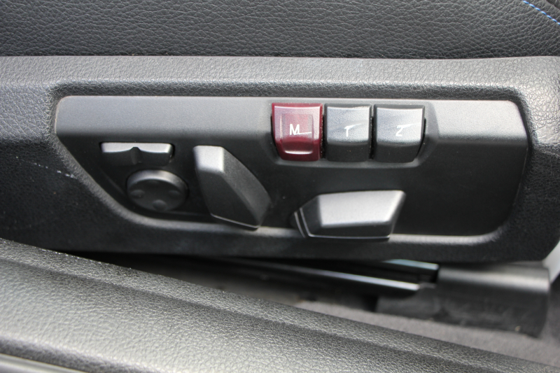 BMW 4シリーズ 435i ｶﾌﾞﾘｵﾚ Mｽﾎﾟｰﾂ 電動ｵｰﾌﾟﾝ 直6ﾀｰﾎﾞN55ｴﾝｼﾞﾝ 306馬力 ｴｱｶﾗｰ BBS20AW ﾋｰﾀｰ黒革 追従ACC LEDﾍｯﾄﾞﾗｲﾄ HUD HDDﾅﾋﾞTV 衝突軽減ﾌﾞﾚｰｷ 車線逸脱警告 歩行者警告 ｽﾏｰﾄｷｰ ｽﾙｰﾛｰﾃﾞｨﾝｸﾞﾊﾟﾄﾞﾙｼﾌﾄ 2年保証