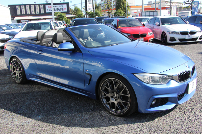 BMW 4シリーズ 435i ｶﾌﾞﾘｵﾚ Mｽﾎﾟｰﾂ 電動ｵｰﾌﾟﾝ 直6ﾀｰﾎﾞN55ｴﾝｼﾞﾝ 306馬力 ｴｱｶﾗｰ BBS20AW ﾋｰﾀｰ黒革 追従ACC LEDﾍｯﾄﾞﾗｲﾄ HUD HDDﾅﾋﾞTV 衝突軽減ﾌﾞﾚｰｷ 車線逸脱警告 歩行者警告 ｽﾏｰﾄｷｰ ｽﾙｰﾛｰﾃﾞｨﾝｸﾞﾊﾟﾄﾞﾙｼﾌﾄ 2年保証