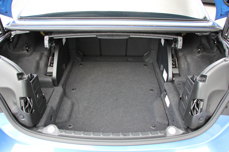 BMW 4シリーズ 435i ｶﾌﾞﾘｵﾚ Mｽﾎﾟｰﾂ 電動ｵｰﾌﾟﾝ 直6ﾀｰﾎﾞN55ｴﾝｼﾞﾝ 306馬力 ｴｱｶﾗｰ BBS20AW ﾋｰﾀｰ黒革 追従ACC LEDﾍｯﾄﾞﾗｲﾄ HUD HDDﾅﾋﾞTV 衝突軽減ﾌﾞﾚｰｷ 車線逸脱警告 歩行者警告 ｽﾏｰﾄｷｰ ｽﾙｰﾛｰﾃﾞｨﾝｸﾞﾊﾟﾄﾞﾙｼﾌﾄ 2年保証