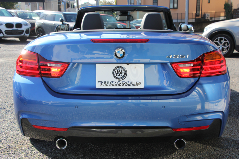 BMW 4シリーズ 435i ｶﾌﾞﾘｵﾚ Mｽﾎﾟｰﾂ 電動ｵｰﾌﾟﾝ 直6ﾀｰﾎﾞN55ｴﾝｼﾞﾝ 306馬力 ｴｱｶﾗｰ BBS20AW ﾋｰﾀｰ黒革 追従ACC LEDﾍｯﾄﾞﾗｲﾄ HUD HDDﾅﾋﾞTV 衝突軽減ﾌﾞﾚｰｷ 車線逸脱警告 歩行者警告 ｽﾏｰﾄｷｰ ｽﾙｰﾛｰﾃﾞｨﾝｸﾞﾊﾟﾄﾞﾙｼﾌﾄ 2年保証
