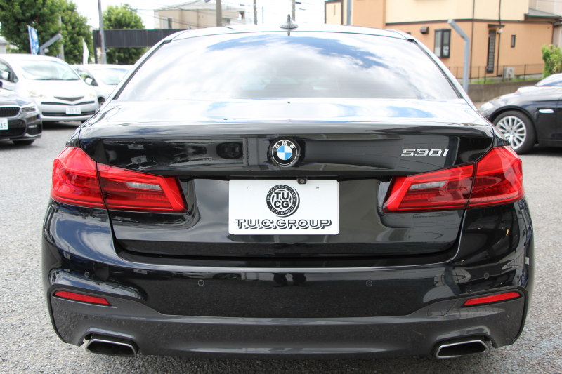 BMW 5シリーズ 530i ｴﾃﾞｨｼｮﾝﾐｯｼｮﾝｲﾝﾎﾟｯｼﾌﾞﾙ 特別仕様車 1ｵｰﾅ 高出力 ﾅｲﾄﾌﾞﾙｰﾚｻﾞｰ ｱﾀﾞﾌﾟﾃｨﾌﾞMｻｽ HUD ﾊｰﾏﾝｶｰﾄﾞﾝ 追従ACC ｽﾃｱﾘﾝｸﾞｻﾎﾟｰﾄ ﾀｯﾁ画面HDDﾅﾋﾞTV LEDﾍｯﾄﾞﾗｲﾄ ｵｰﾄﾊｲﾋﾞｰﾑ 電動ﾘｱｹﾞｰﾄ 360度ｶﾒﾗ 全席ﾋｰﾀｰ ﾌﾞﾗｯｸ19AW 2年保証