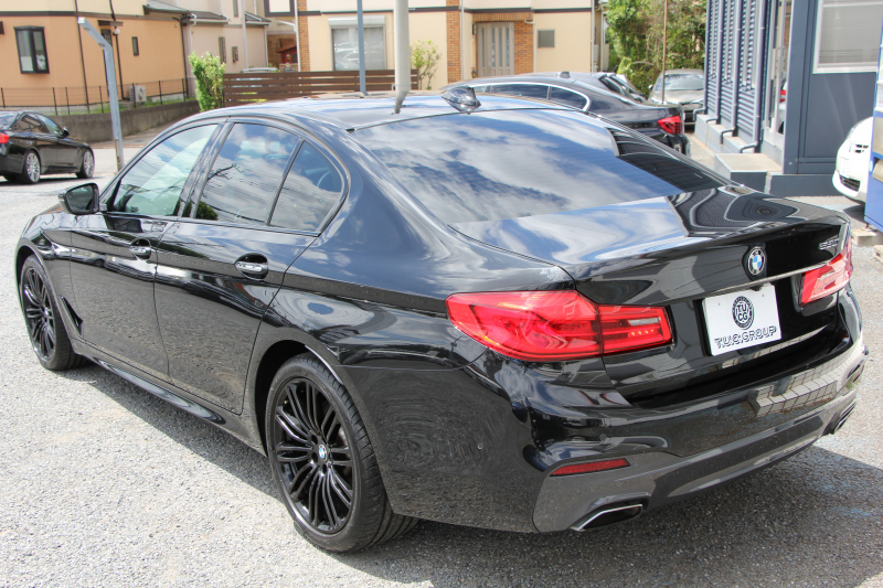 BMW 5シリーズ 530i ｴﾃﾞｨｼｮﾝﾐｯｼｮﾝｲﾝﾎﾟｯｼﾌﾞﾙ 特別仕様車 1ｵｰﾅ 高出力 ﾅｲﾄﾌﾞﾙｰﾚｻﾞｰ ｱﾀﾞﾌﾟﾃｨﾌﾞMｻｽ HUD ﾊｰﾏﾝｶｰﾄﾞﾝ 追従ACC ｽﾃｱﾘﾝｸﾞｻﾎﾟｰﾄ ﾀｯﾁ画面HDDﾅﾋﾞTV LEDﾍｯﾄﾞﾗｲﾄ ｵｰﾄﾊｲﾋﾞｰﾑ 電動ﾘｱｹﾞｰﾄ 360度ｶﾒﾗ 全席ﾋｰﾀｰ ﾌﾞﾗｯｸ19AW 2年保証