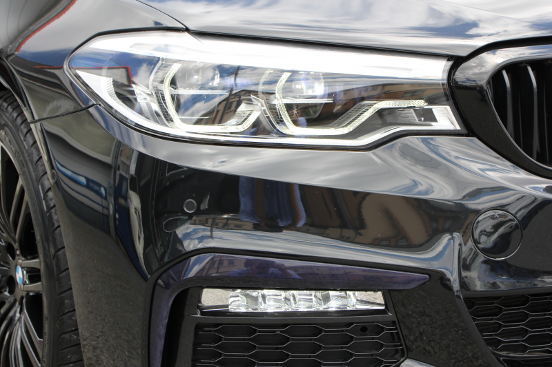 BMW 5シリーズ 530i ｴﾃﾞｨｼｮﾝﾐｯｼｮﾝｲﾝﾎﾟｯｼﾌﾞﾙ 特別仕様車 1ｵｰﾅ 高出力 ﾅｲﾄﾌﾞﾙｰﾚｻﾞｰ ｱﾀﾞﾌﾟﾃｨﾌﾞMｻｽ HUD ﾊｰﾏﾝｶｰﾄﾞﾝ 追従ACC ｽﾃｱﾘﾝｸﾞｻﾎﾟｰﾄ ﾀｯﾁ画面HDDﾅﾋﾞTV LEDﾍｯﾄﾞﾗｲﾄ ｵｰﾄﾊｲﾋﾞｰﾑ 電動ﾘｱｹﾞｰﾄ 360度ｶﾒﾗ 全席ﾋｰﾀｰ ﾌﾞﾗｯｸ19AW 2年保証