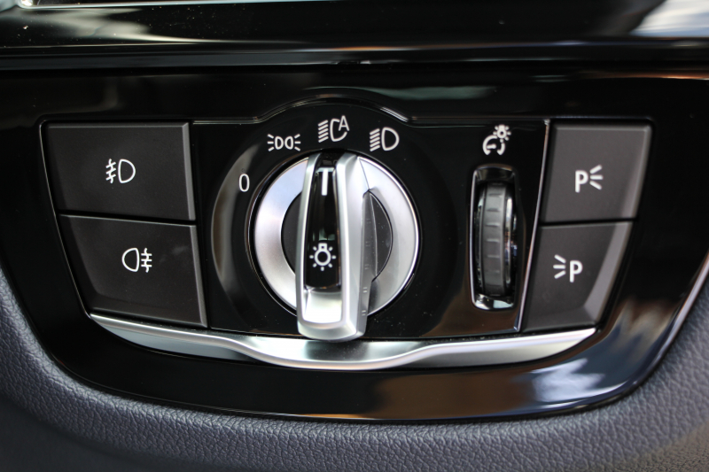 BMW 5シリーズ 530i ｴﾃﾞｨｼｮﾝﾐｯｼｮﾝｲﾝﾎﾟｯｼﾌﾞﾙ 特別仕様車 1ｵｰﾅ 高出力 ﾅｲﾄﾌﾞﾙｰﾚｻﾞｰ ｱﾀﾞﾌﾟﾃｨﾌﾞMｻｽ HUD ﾊｰﾏﾝｶｰﾄﾞﾝ 追従ACC ｽﾃｱﾘﾝｸﾞｻﾎﾟｰﾄ ﾀｯﾁ画面HDDﾅﾋﾞTV LEDﾍｯﾄﾞﾗｲﾄ ｵｰﾄﾊｲﾋﾞｰﾑ 電動ﾘｱｹﾞｰﾄ 360度ｶﾒﾗ 全席ﾋｰﾀｰ ﾌﾞﾗｯｸ19AW 2年保証