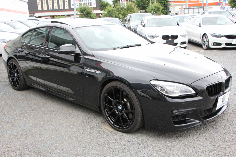 BMW 6シリーズ 640i ｸﾞﾗﾝｸｰﾍﾟMｽﾎﾟｰﾂ ﾌｪｲｽﾘﾌﾄ後 最終ﾓﾃﾞﾙ ｻﾝﾙｰﾌ 液晶ﾒｰﾀｰ HUD ｵﾌﾟｼｮﾝ20AW 新ﾃﾞｻﾞｲﾝLEDﾍｯﾄﾞﾗｲﾄ ﾋｰﾀｰ黒革 新HDDﾅﾋﾞTV 追従ACC ﾚｰﾝﾁｪﾝｼﾞ警告 衝突軽減ﾌﾞﾚｰｷ 直6ﾀｰﾎﾞ320馬力 ｽﾏｰﾄｷｰ ﾊﾟﾄﾞﾙｼﾌﾄ 2年保証