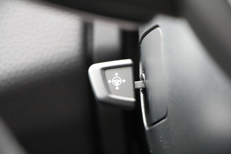 BMW 6シリーズ 640i ｸﾞﾗﾝｸｰﾍﾟMｽﾎﾟｰﾂ ﾌｪｲｽﾘﾌﾄ後 最終ﾓﾃﾞﾙ ｻﾝﾙｰﾌ 液晶ﾒｰﾀｰ HUD ｵﾌﾟｼｮﾝ20AW 新ﾃﾞｻﾞｲﾝLEDﾍｯﾄﾞﾗｲﾄ ﾋｰﾀｰ黒革 新HDDﾅﾋﾞTV 追従ACC ﾚｰﾝﾁｪﾝｼﾞ警告 衝突軽減ﾌﾞﾚｰｷ 直6ﾀｰﾎﾞ320馬力 ｽﾏｰﾄｷｰ ﾊﾟﾄﾞﾙｼﾌﾄ 2年保証