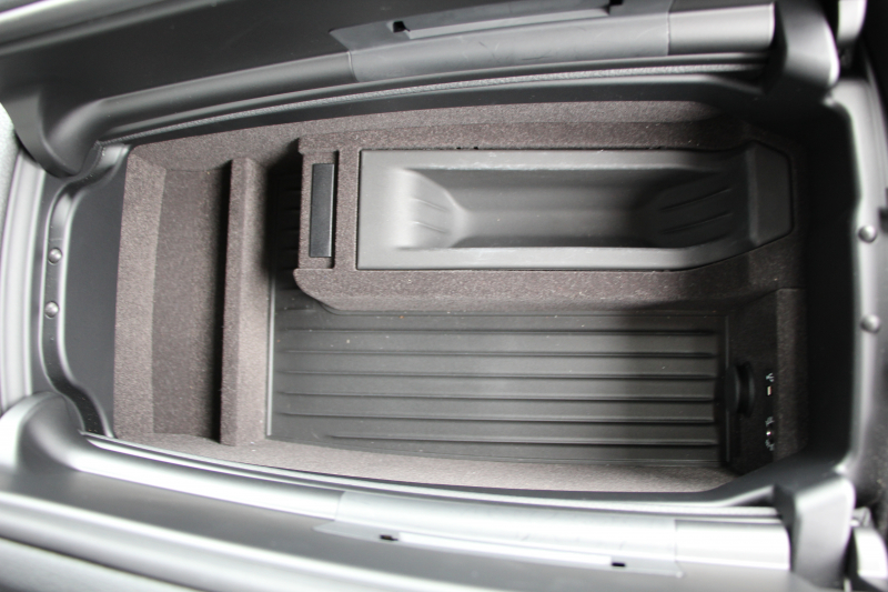 BMW 6シリーズ 640i ｸﾞﾗﾝｸｰﾍﾟMｽﾎﾟｰﾂ ﾌｪｲｽﾘﾌﾄ後 最終ﾓﾃﾞﾙ ｻﾝﾙｰﾌ 液晶ﾒｰﾀｰ HUD ｵﾌﾟｼｮﾝ20AW 新ﾃﾞｻﾞｲﾝLEDﾍｯﾄﾞﾗｲﾄ ﾋｰﾀｰ黒革 新HDDﾅﾋﾞTV 追従ACC ﾚｰﾝﾁｪﾝｼﾞ警告 衝突軽減ﾌﾞﾚｰｷ 直6ﾀｰﾎﾞ320馬力 ｽﾏｰﾄｷｰ ﾊﾟﾄﾞﾙｼﾌﾄ 2年保証