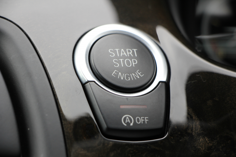 BMW 6シリーズ 640i ｸﾞﾗﾝｸｰﾍﾟMｽﾎﾟｰﾂ ﾌｪｲｽﾘﾌﾄ後 最終ﾓﾃﾞﾙ ｻﾝﾙｰﾌ 液晶ﾒｰﾀｰ HUD ｵﾌﾟｼｮﾝ20AW 新ﾃﾞｻﾞｲﾝLEDﾍｯﾄﾞﾗｲﾄ ﾋｰﾀｰ黒革 新HDDﾅﾋﾞTV 追従ACC ﾚｰﾝﾁｪﾝｼﾞ警告 衝突軽減ﾌﾞﾚｰｷ 直6ﾀｰﾎﾞ320馬力 ｽﾏｰﾄｷｰ ﾊﾟﾄﾞﾙｼﾌﾄ 2年保証