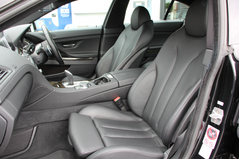 BMW 6シリーズ 640i ｸﾞﾗﾝｸｰﾍﾟMｽﾎﾟｰﾂ ﾌｪｲｽﾘﾌﾄ後 最終ﾓﾃﾞﾙ ｻﾝﾙｰﾌ 液晶ﾒｰﾀｰ HUD ｵﾌﾟｼｮﾝ20AW 新ﾃﾞｻﾞｲﾝLEDﾍｯﾄﾞﾗｲﾄ ﾋｰﾀｰ黒革 新HDDﾅﾋﾞTV 追従ACC ﾚｰﾝﾁｪﾝｼﾞ警告 衝突軽減ﾌﾞﾚｰｷ 直6ﾀｰﾎﾞ320馬力 ｽﾏｰﾄｷｰ ﾊﾟﾄﾞﾙｼﾌﾄ 2年保証