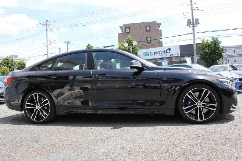 BMW 4シリーズ 440i ｸﾞﾗﾝｸｰﾍﾟMｽﾎﾟｰﾂ ﾌｧｽﾄﾄﾗｯｸP 最終ﾓﾃﾞﾙ ﾌｪｲｽﾘﾌﾄ後 1ｵﾅ ｻﾝﾙｰﾌ ﾋｰﾀｰ赤革 B58新ｴﾝｼﾞﾝ 直6ﾀｰﾎﾞ326馬力 HUD 追従ACC ﾚｰﾝﾁｪﾝｼﾞ警告 ﾊｰﾏﾝｶｰﾄﾞﾝ 可変Mｻｽ Mｽﾎﾟｰﾂﾌﾞﾚｰｷ 19AW ﾀｯﾁ画面ﾅﾋﾞTV LEDﾍｯﾄﾞﾗｲﾄ＆ﾃｰﾙ 2年保証