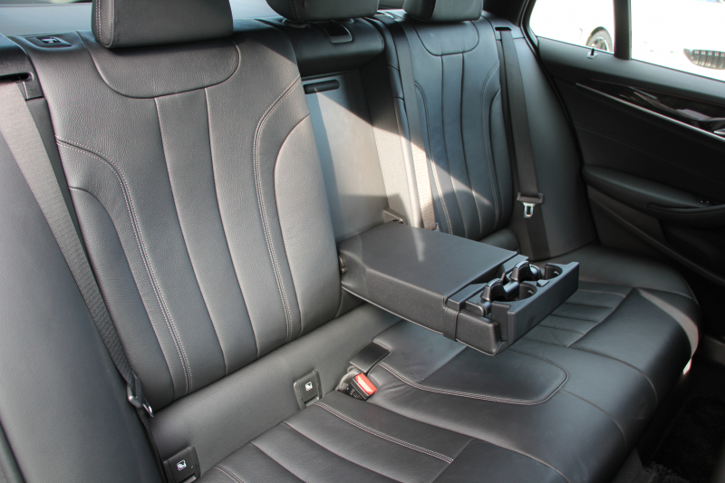 BMW 5シリーズ 523d ﾂｰﾘﾝｸﾞMｽﾎﾟｰﾂ ﾊｲﾗｲﾝ ｲﾉﾍﾞｰｼｮﾝ&ｺﾝﾌｫｰﾄP 1ｵｰﾅ 全ﾋｰﾀｰ黒革 全ﾄﾞｱｿﾌﾄｸﾛｰｽﾞﾏｯｻｰｼﾞ&ﾍﾞﾝﾁﾚｰｼｮﾝ ﾃﾞｨｽﾌﾟﾚｲｷｰ 追従ACC HUD HDDﾅﾋﾞTV ｼﾞｪｽﾁｬｰｺﾝﾄﾛｰﾙ 置くだけ充電 Pｱｼｽﾄﾌﾟﾗｽ ｽﾃｱﾘﾝｸﾞｻﾎﾟｰﾄ 液晶ﾒｰﾀｰ 2年保証