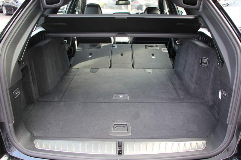 BMW 5シリーズ 523d ﾂｰﾘﾝｸﾞMｽﾎﾟｰﾂ ﾊｲﾗｲﾝ ｲﾉﾍﾞｰｼｮﾝ&ｺﾝﾌｫｰﾄP 1ｵｰﾅ 全ﾋｰﾀｰ黒革 全ﾄﾞｱｿﾌﾄｸﾛｰｽﾞﾏｯｻｰｼﾞ&ﾍﾞﾝﾁﾚｰｼｮﾝ ﾃﾞｨｽﾌﾟﾚｲｷｰ 追従ACC HUD HDDﾅﾋﾞTV ｼﾞｪｽﾁｬｰｺﾝﾄﾛｰﾙ 置くだけ充電 Pｱｼｽﾄﾌﾟﾗｽ ｽﾃｱﾘﾝｸﾞｻﾎﾟｰﾄ 液晶ﾒｰﾀｰ 2年保証